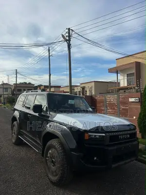 Toyota Land Cruiser 2025 Black