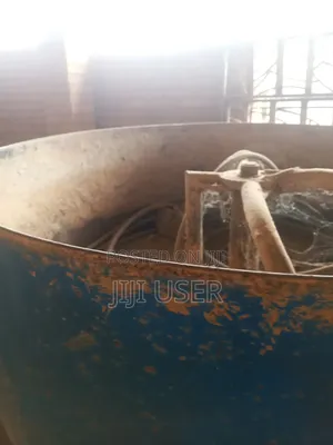 Industrial 3 Phase,7.5KW Pan Mixer, Plus 6mtr, 3mtr Conveyors