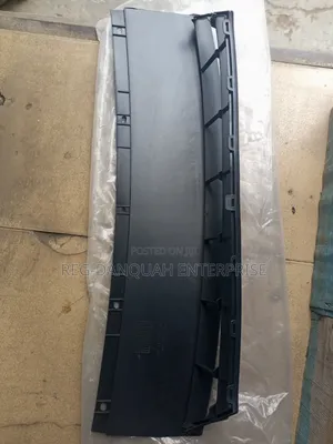 Honda Civic 2017 Down Grille