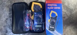 Professional Digital Clamp Meter (DT266)