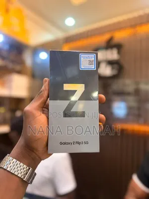 New Samsung Galaxy Z Flip 3 128 GB Black