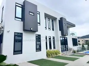 Furnished 6bdrm House in Accra Metropolitan for sale