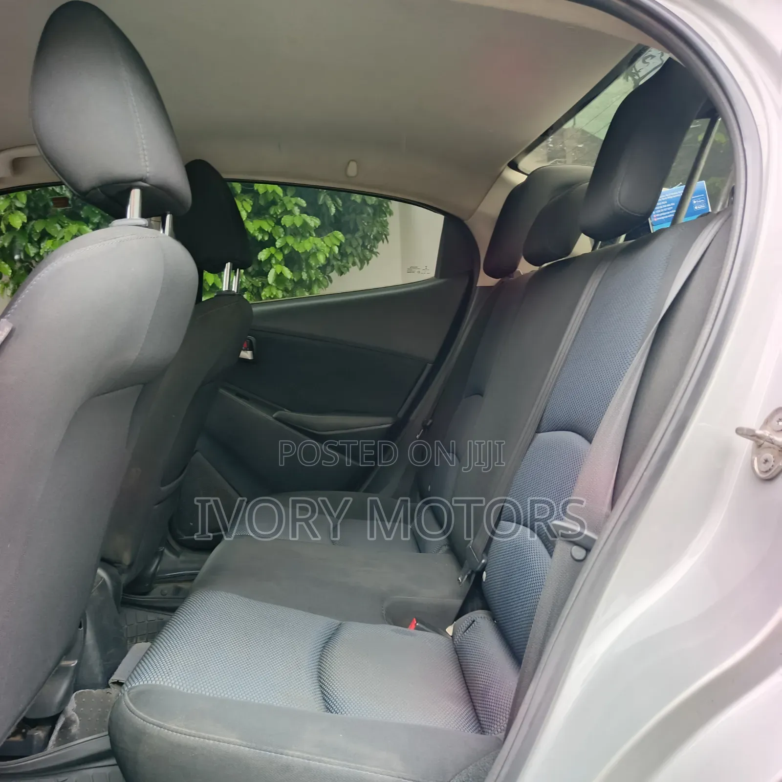 Toyota Yaris 2019 Blue