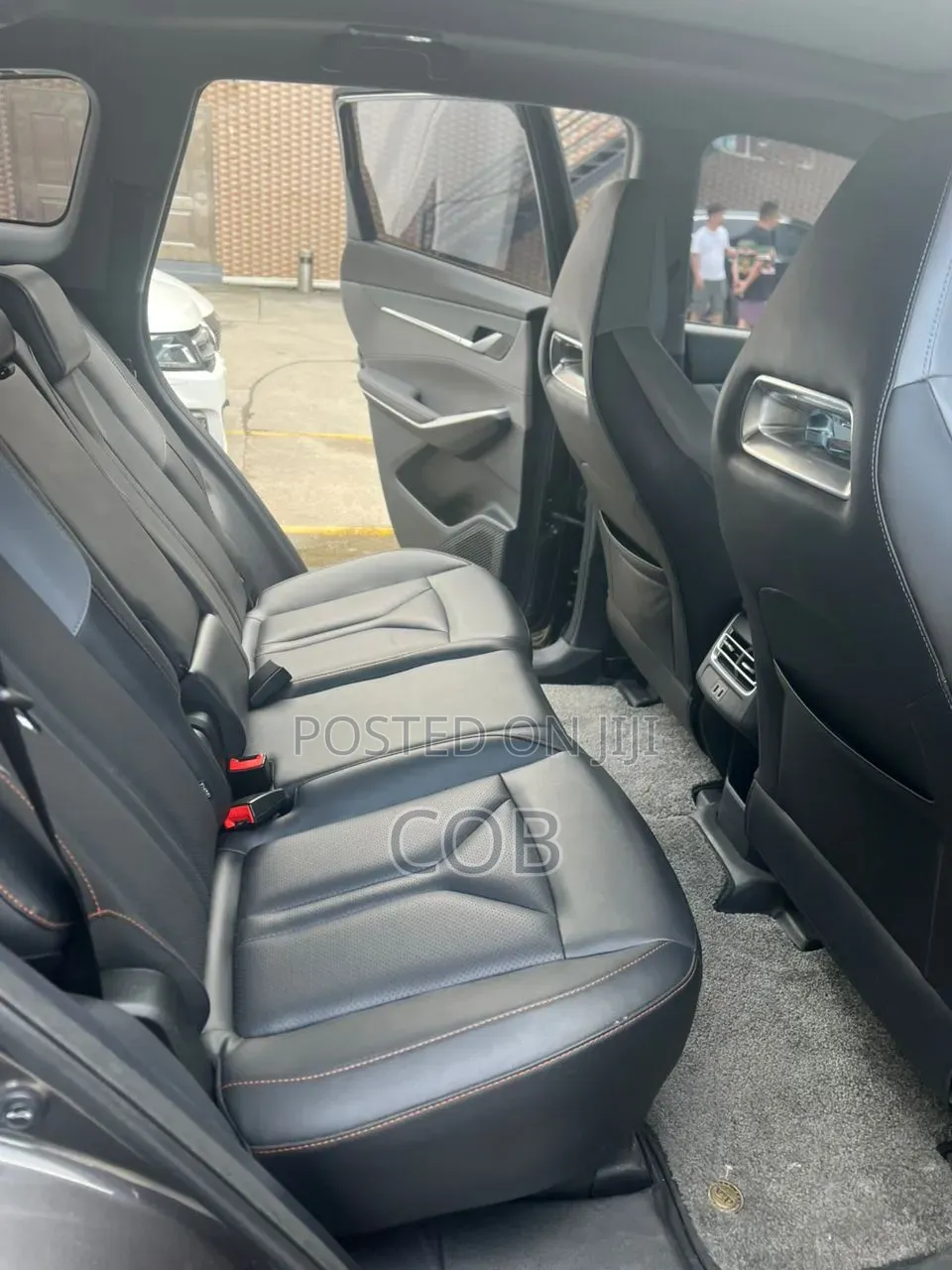 Toyota Yaris 2022 Red