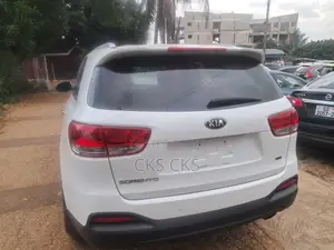 Kia Sorento 2018 White