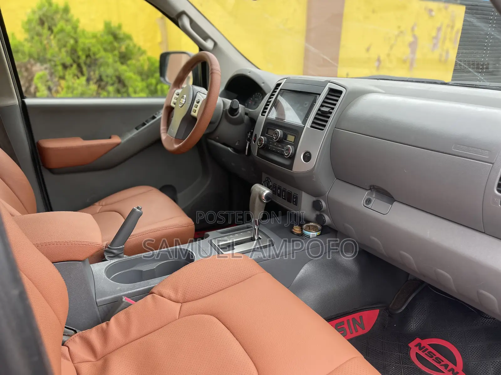 Nissan Frontier 2013 Gray
