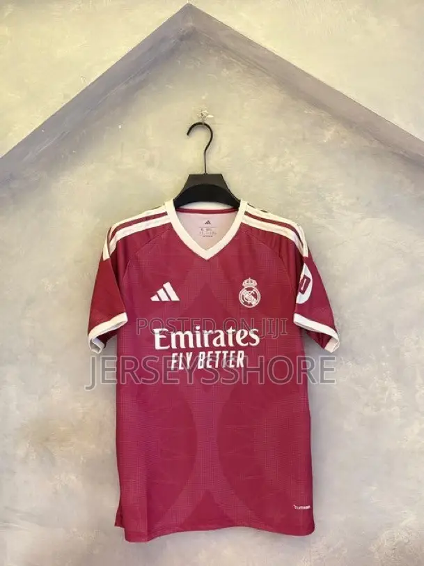 Real Madrid 26/27 Kit Now Available
