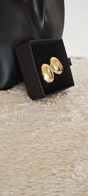Round Metal Irregular Stud Earrings