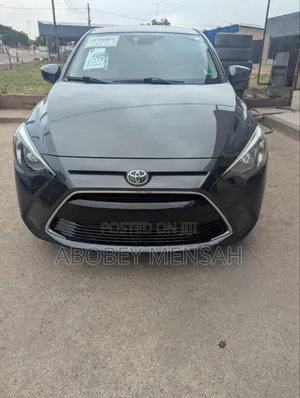 Toyota Yaris 1.5 Sedan L 2020 Gray