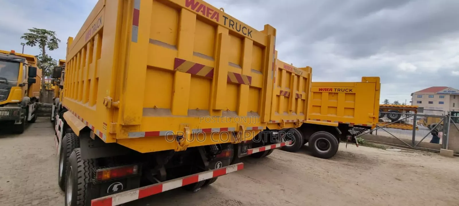 Sagmoto Tipper 6*4 2022 Yellow