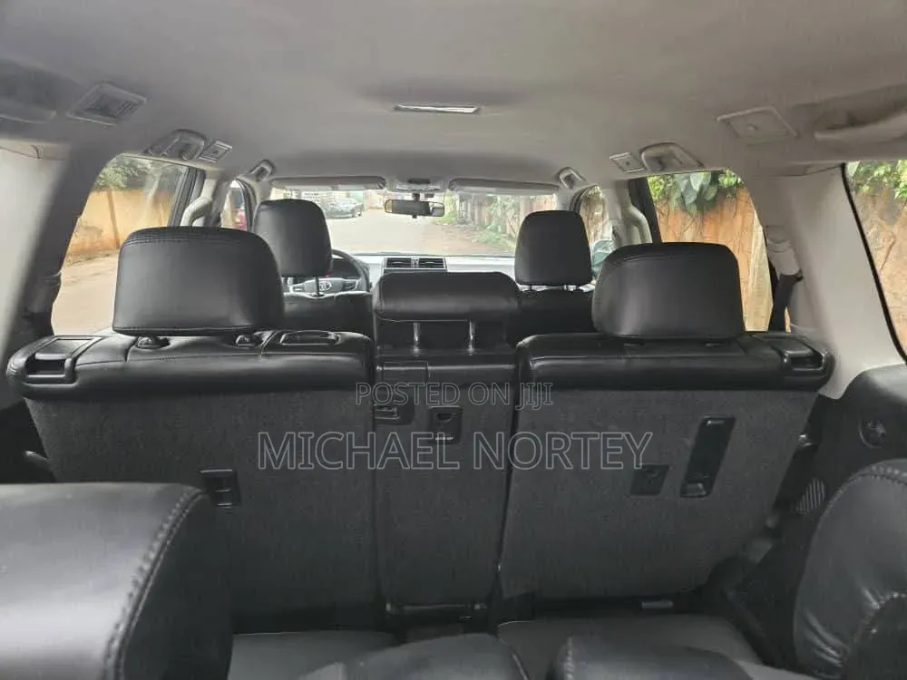Toyota Land Cruiser Prado 2.8 2021 Matt Black