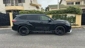 Toyota Highlander XSE AWD 2023 Black