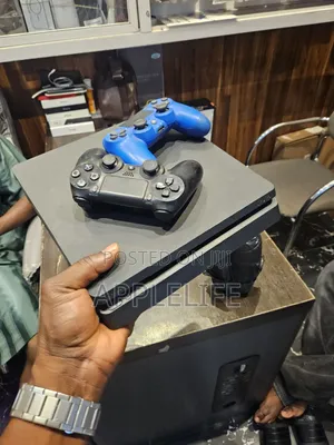 Ps4 Slim With FIFA