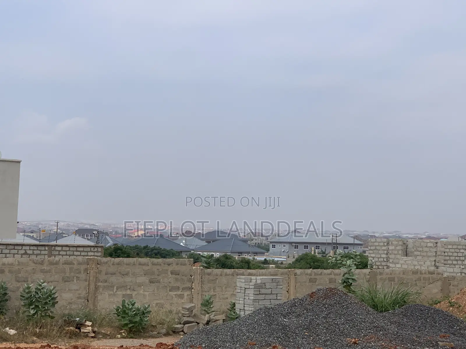 Full Plot 70x100ft-Tema Community 25,GHC150,000