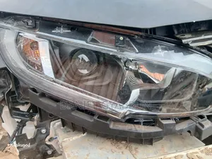 Honda Civic Headlight Pair