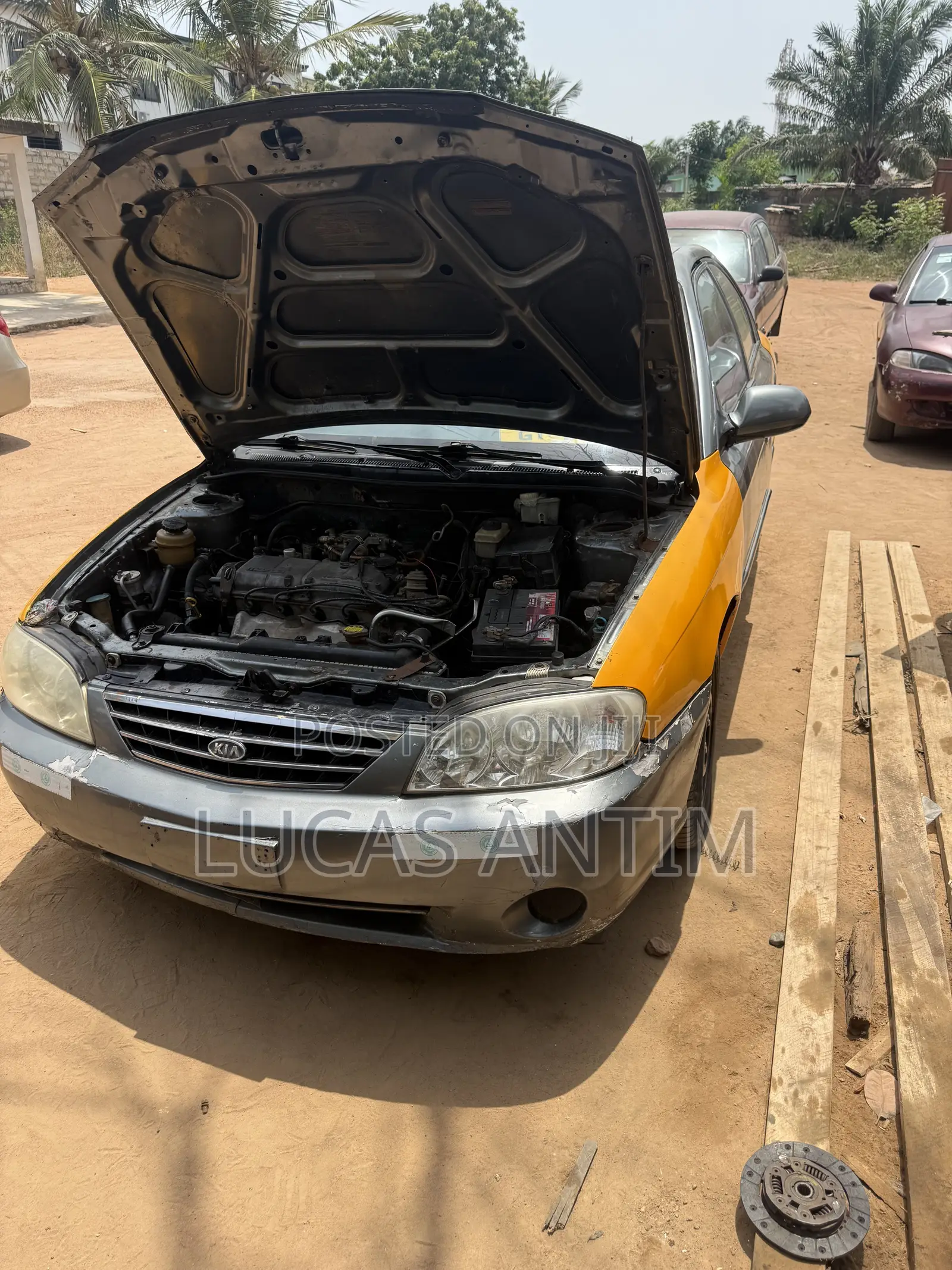 Kia Spectra 2005 Yellow