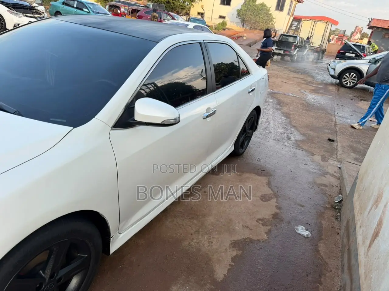 Toyota Camry L 4dr Sedan (2.5L 4cyl 6A) 2014 White
