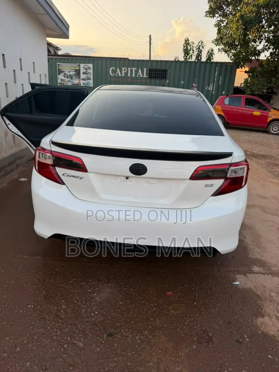 Toyota Camry L 4dr Sedan (2.5L 4cyl 6A) 2014 White
