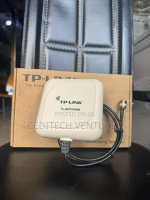 2.4GHz 9dBi Outdoor Directional Panel Antenna