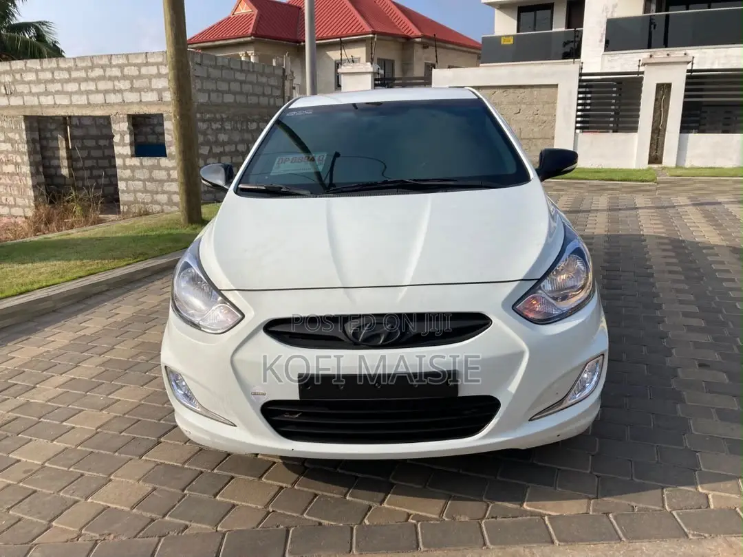 Hyundai Accent GLS 4dr Sedan (1.6L 4cyl 6A) 2014 White