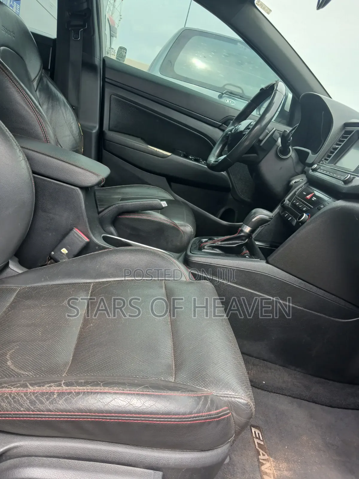 Hyundai Elantra 2018 Silver