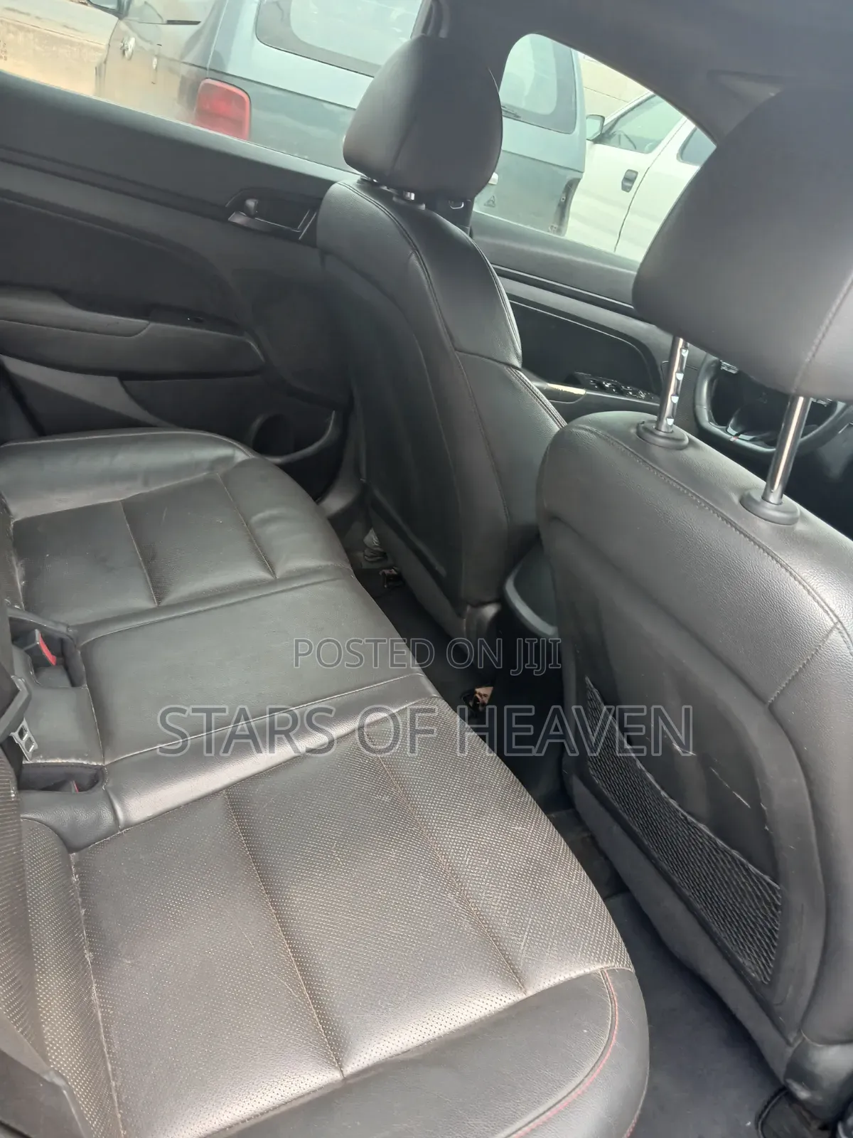 Hyundai Elantra 2018 Silver