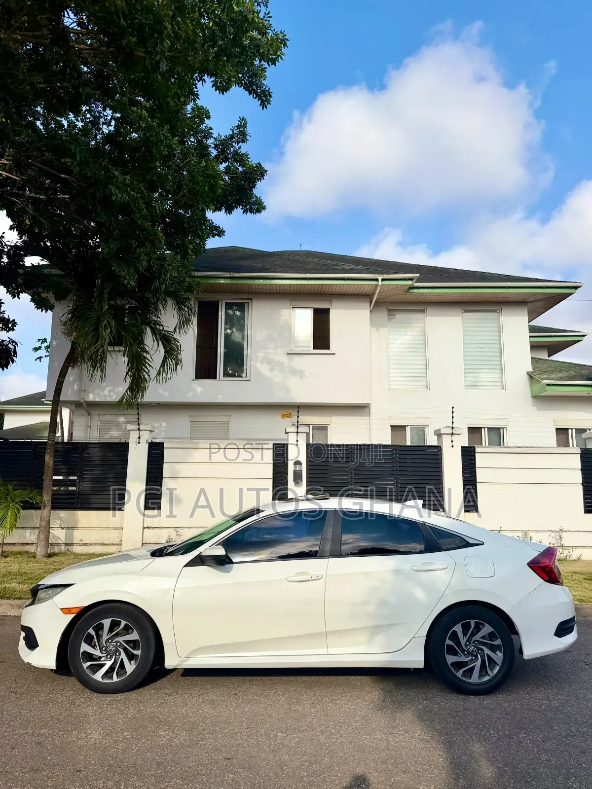 Honda Civic EX Sedan 2018 White