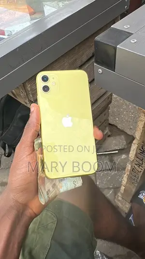 Apple iPhone 11 128 GB Yellow