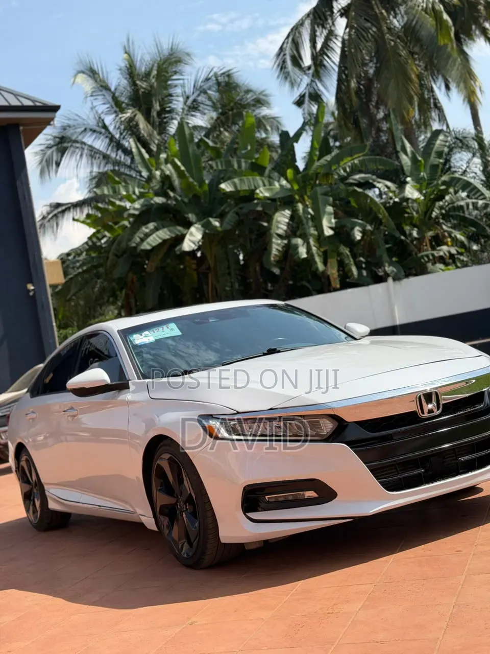 Honda Accord 2018 Off white