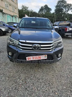 Toyota Hilux 2019 Black