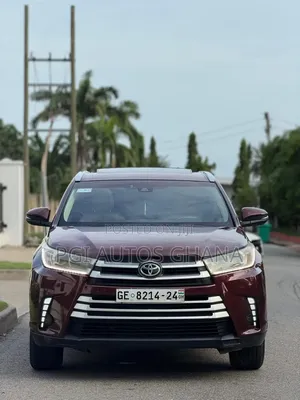 Toyota Highlander XLE 4x4 V6 (3.5L 6cyl 8A) 2018 Burgundy