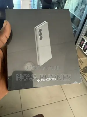 New Samsung Galaxy Z Fold6 256 GB Black