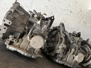 Toyota Vitz 2012 Gearbox {8 Pins}