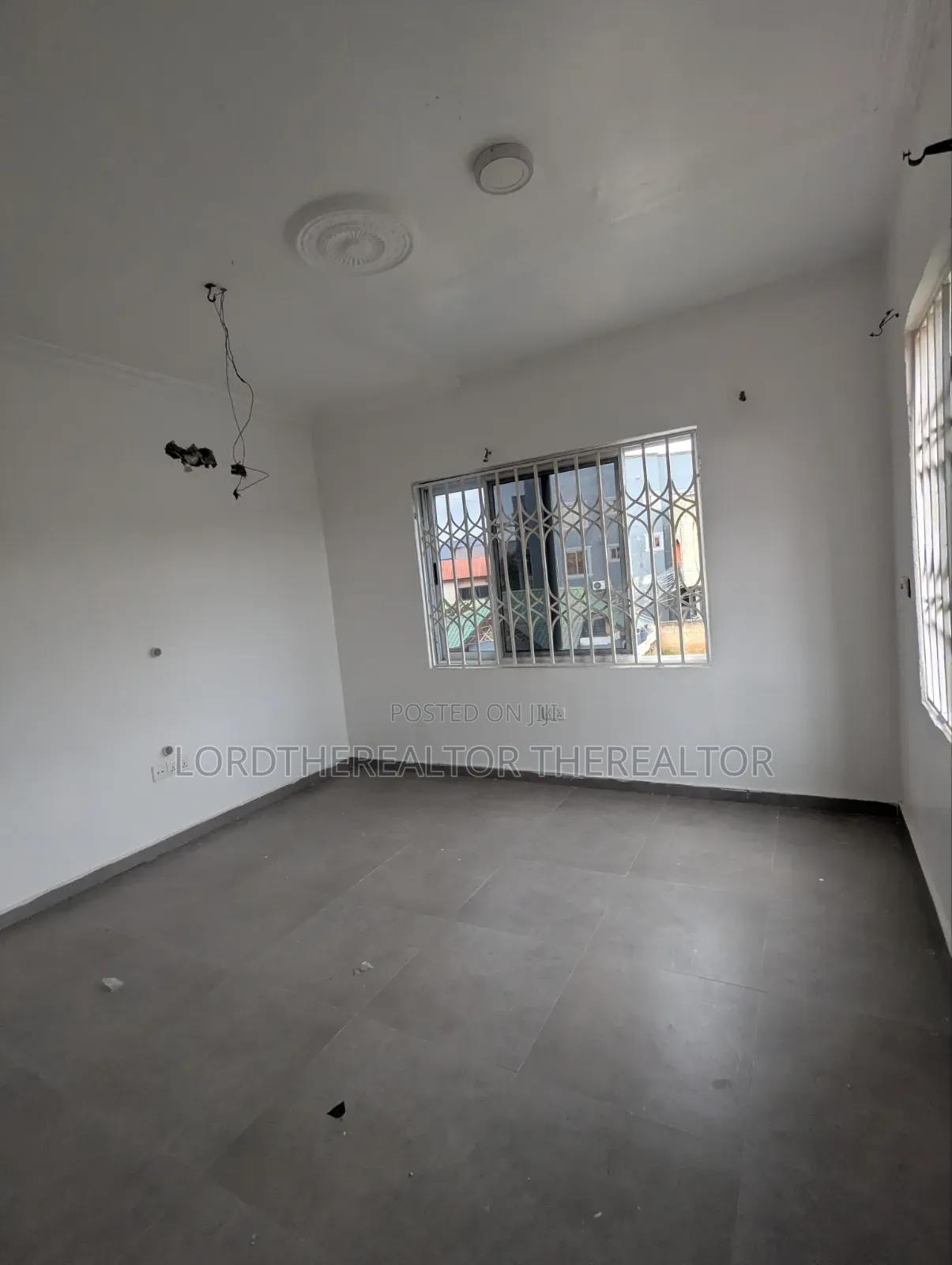 2bdrm Apartment in Pokuase for rent