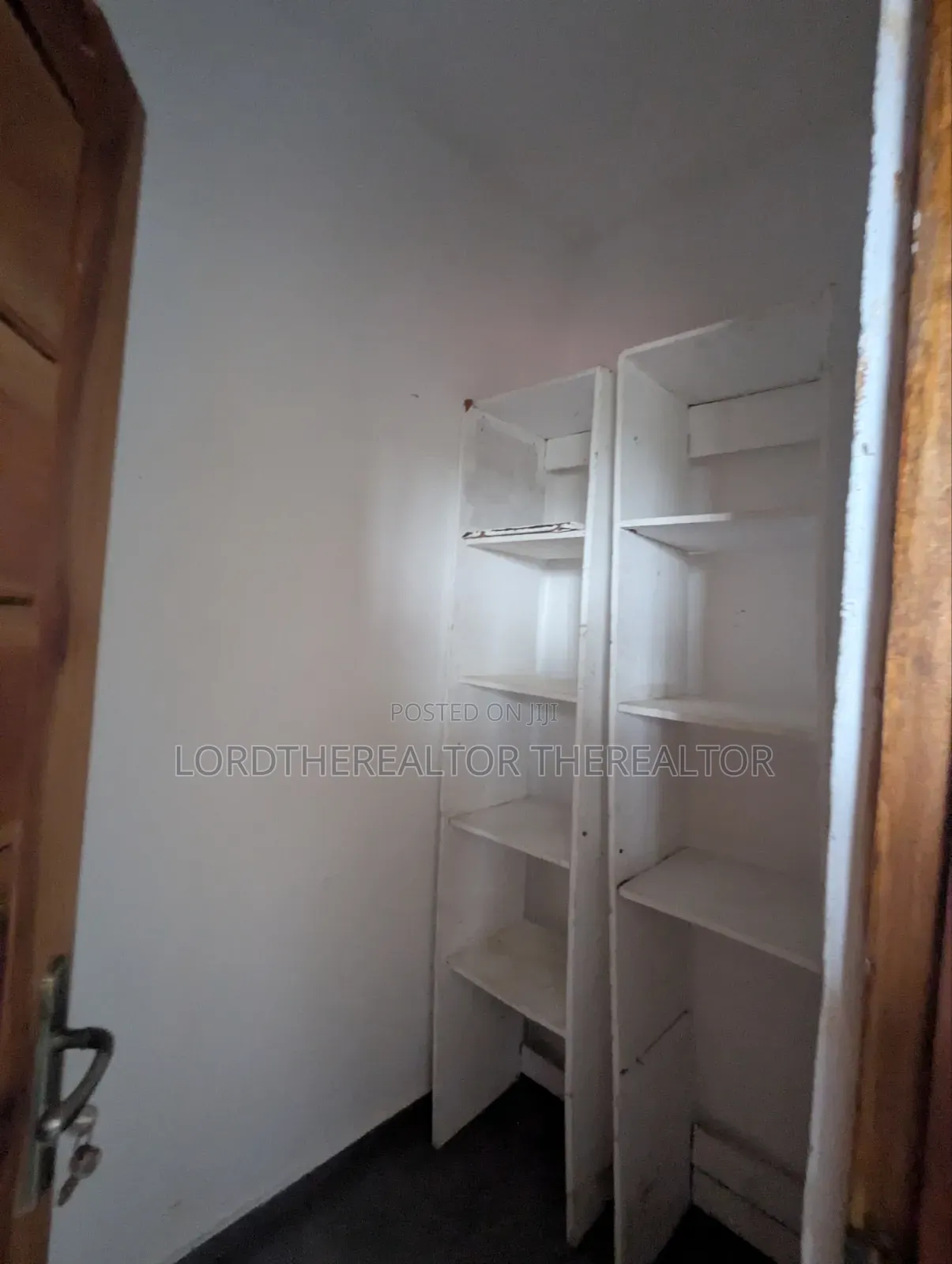 2bdrm Apartment in Pokuase for rent