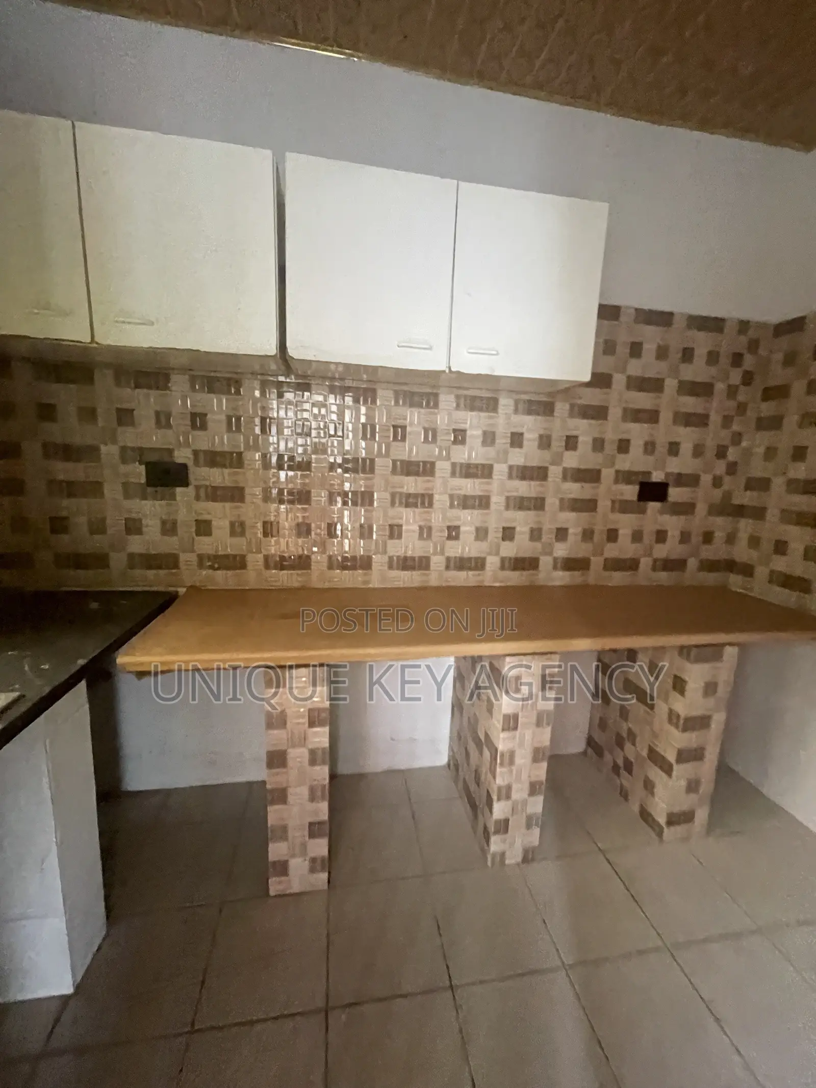 1bdrm Apartment in Unique Key Agency, Spintex for rent