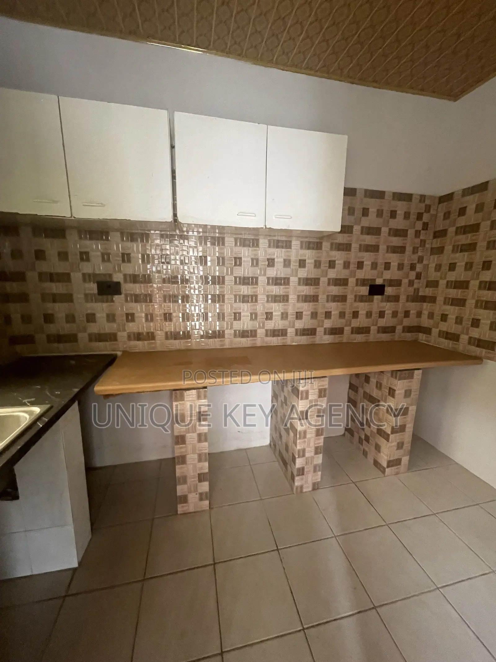 1bdrm Apartment in Unique Key Agency, Spintex for rent