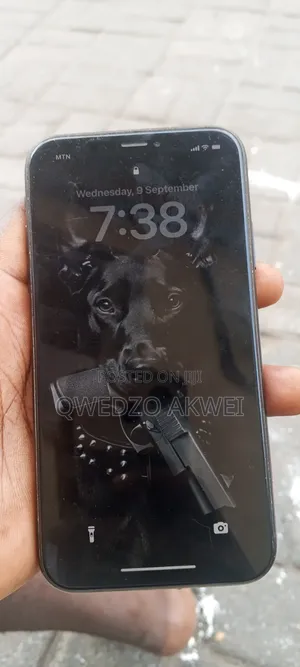 Apple iPhone XR 64 GB Black