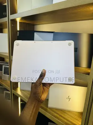 Laptop Apple MacBook Neo 2026 8GB Intel Core i5 SSD 512GB
