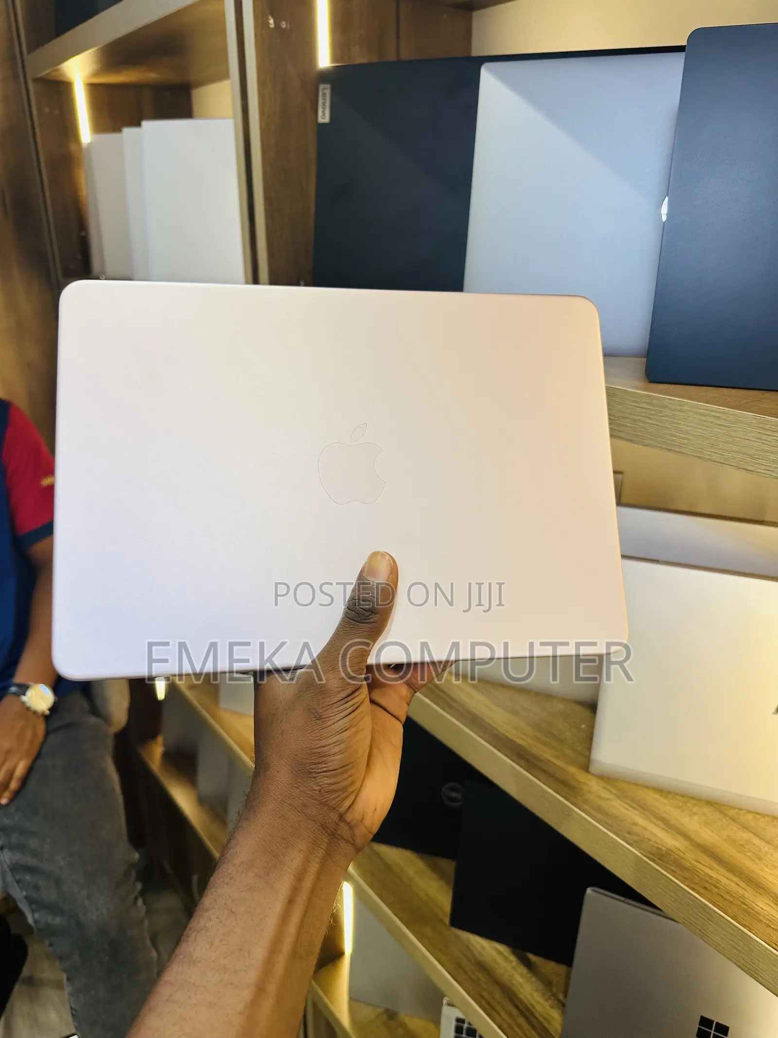 Laptop Apple MacBook Neo 2026 8GB Intel Core i5 SSD 512GB