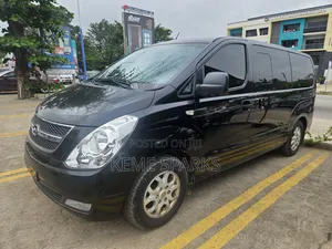 Hyundai Starex 2015 Black
