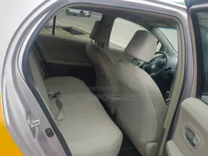 Toyota Vitz 2010