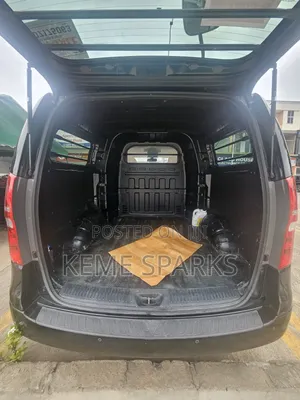 Hyundai Starex 2015 Black