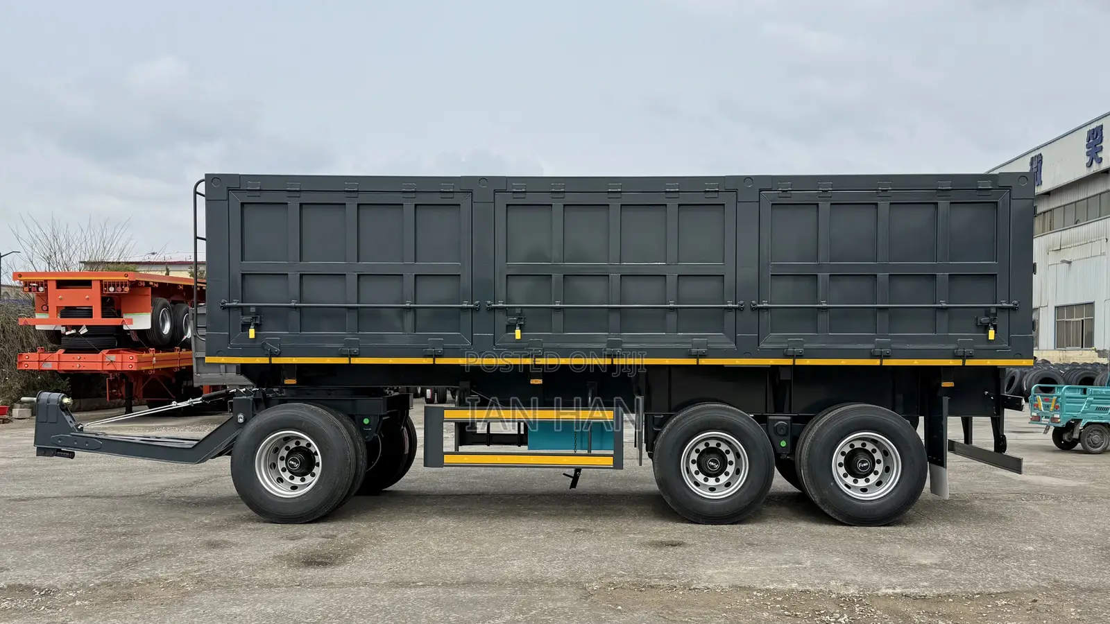 3 Axles Full With Double Side Heavy Duty New Rear Dumping