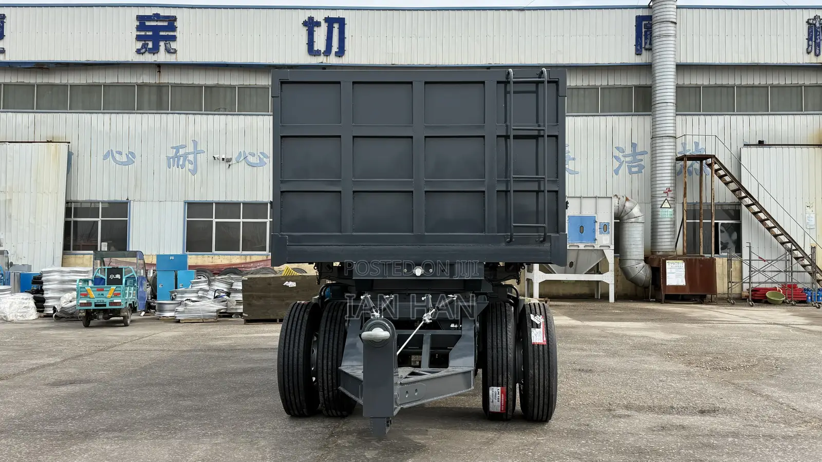 3 Axles Full With Double Side Heavy Duty New Rear Dumping