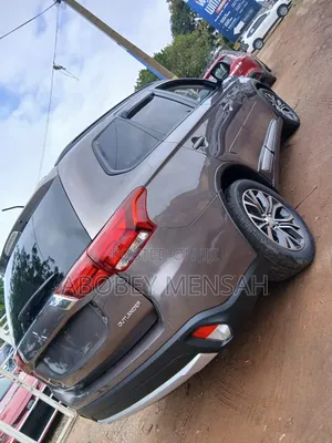 Mitsubishi Outlander SE AWC 2016 Brown