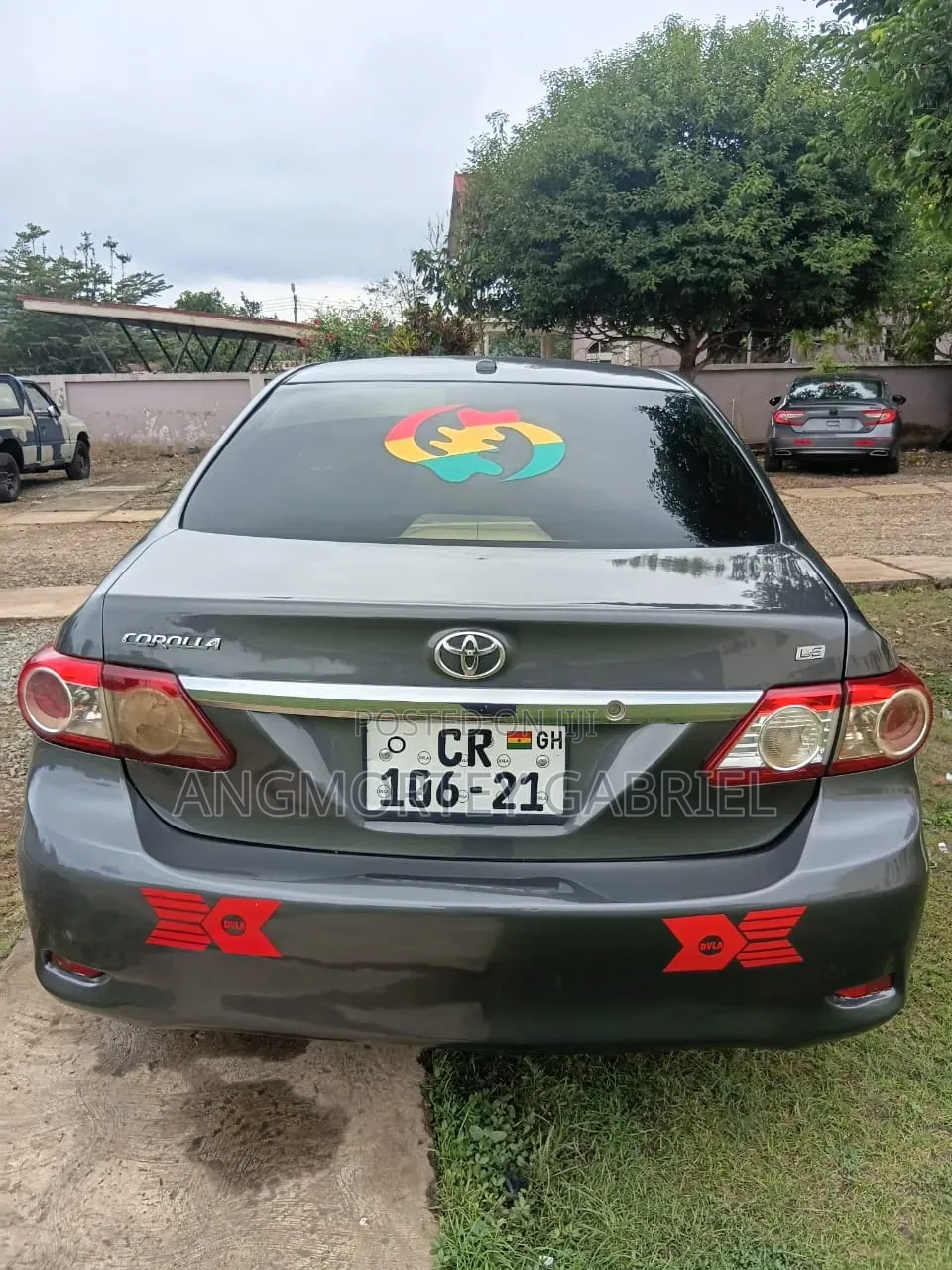 Toyota Corolla 2012 Gray