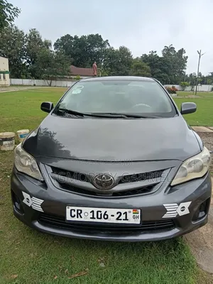 Toyota Corolla 2012 Gray