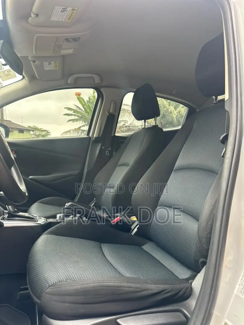 Toyota Yaris iA 1.5 FWD 2019 Gray