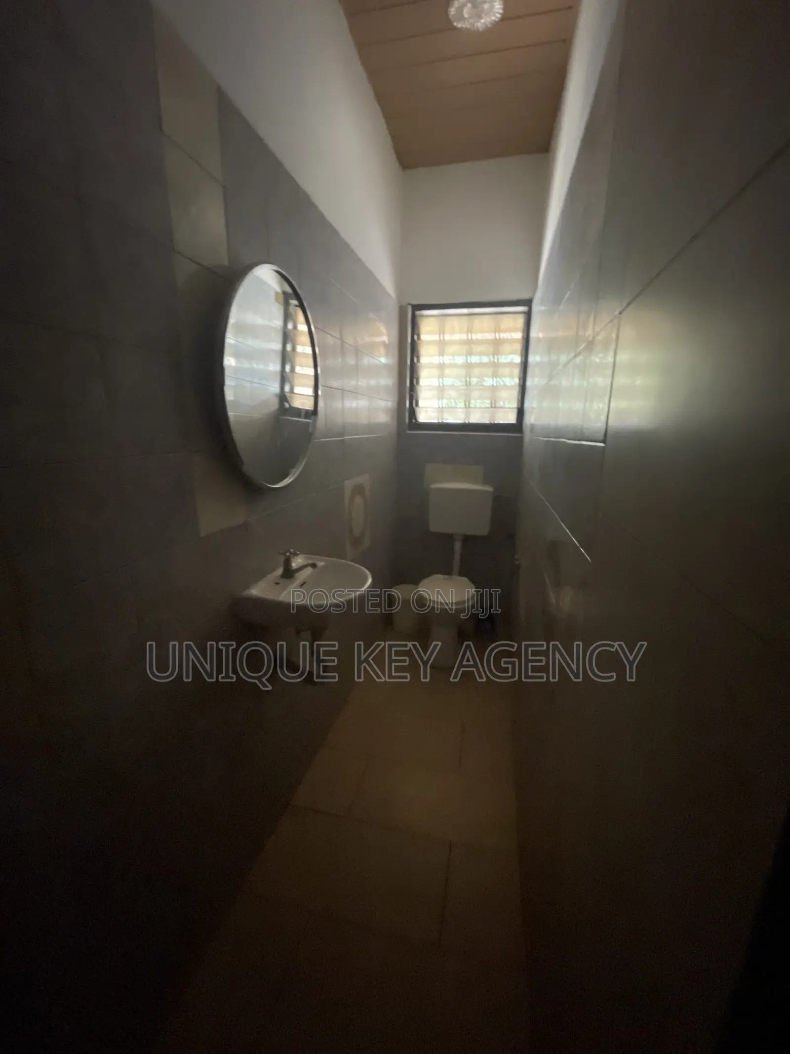 Furnished 4bdrm House in Unique Key Agency, Spintex for rent